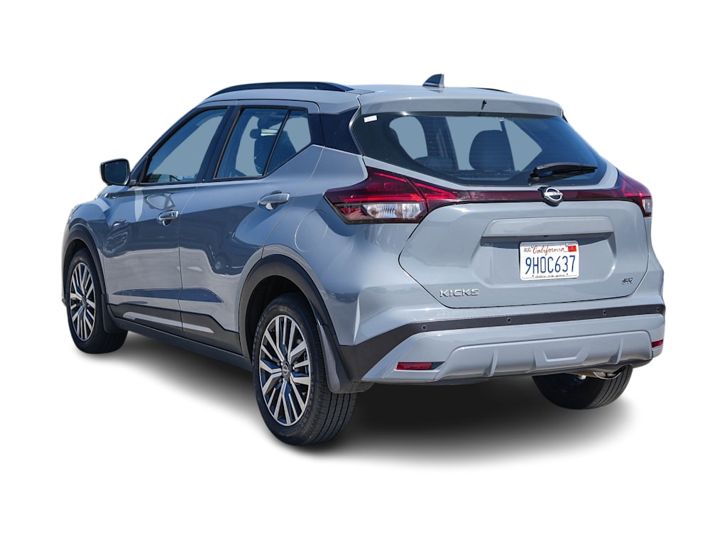 Thumbnail: 2023 Nissan Kicks - 3