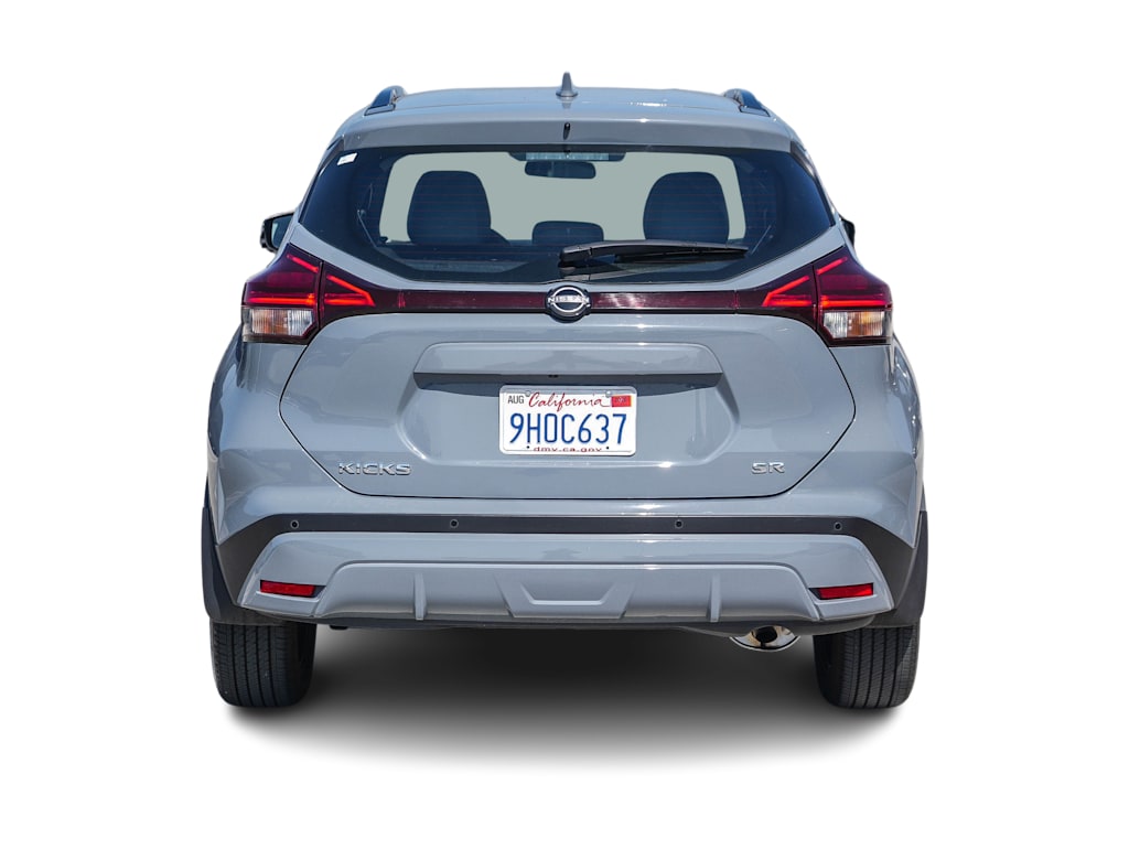 Thumbnail: 2023 Nissan Kicks - 4