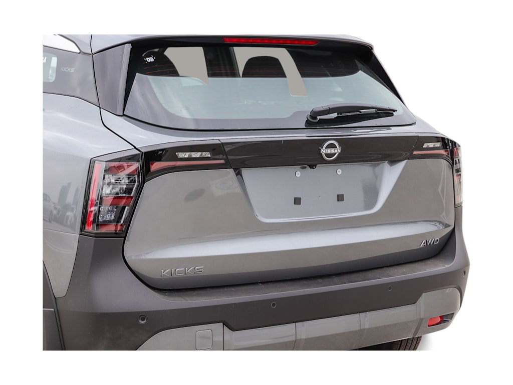 Thumbnail: 2026 Nissan Kicks - 4