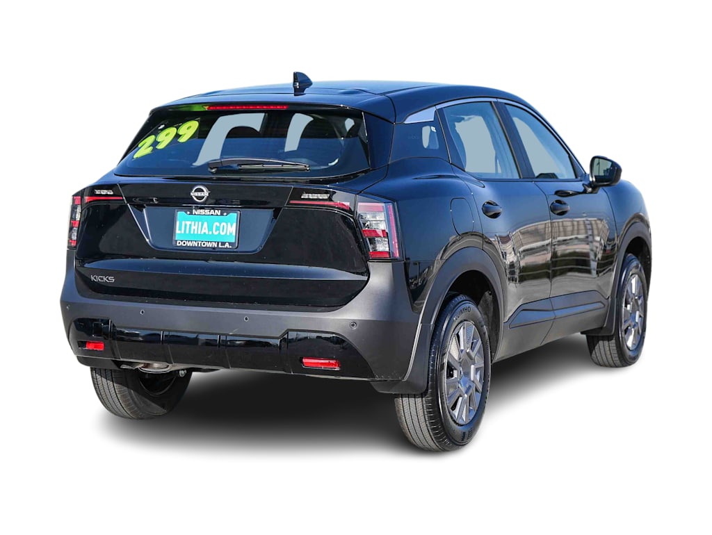 Thumbnail: 2026 Nissan Kicks - 19