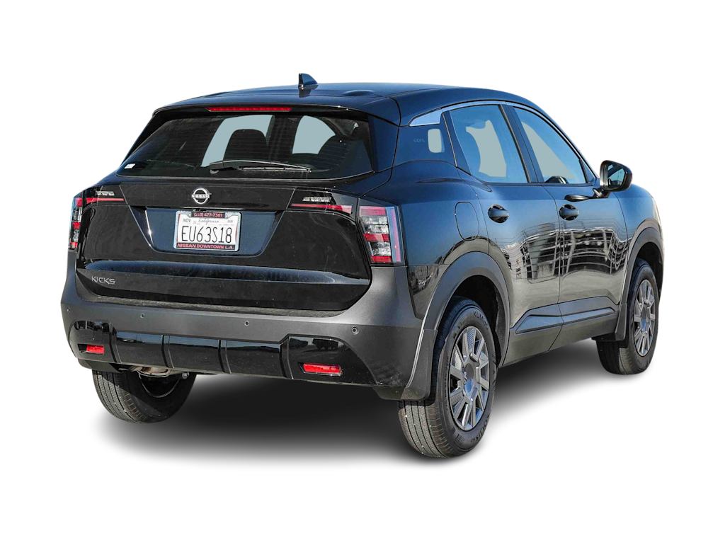 Thumbnail: 2026 Nissan Kicks - 15