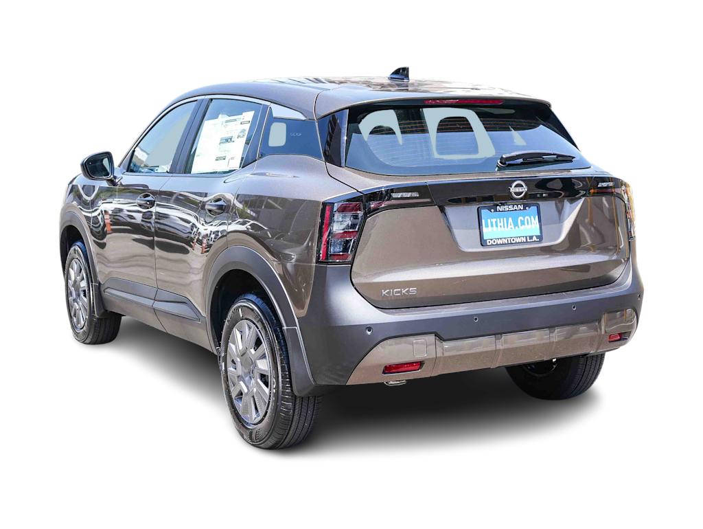 Thumbnail: 2026 Nissan Kicks - 3