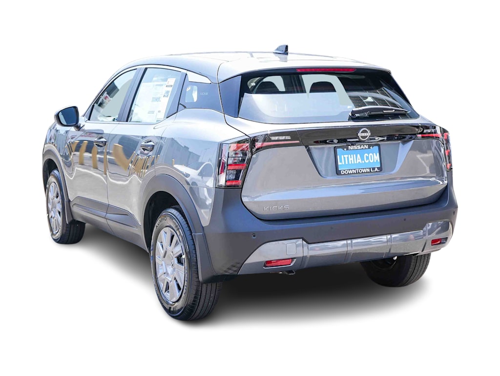 Thumbnail: 2027 Nissan Kicks - 3