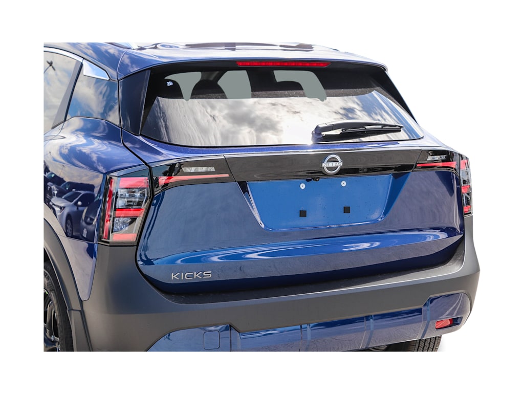 Thumbnail: 2027 Nissan Kicks - 4