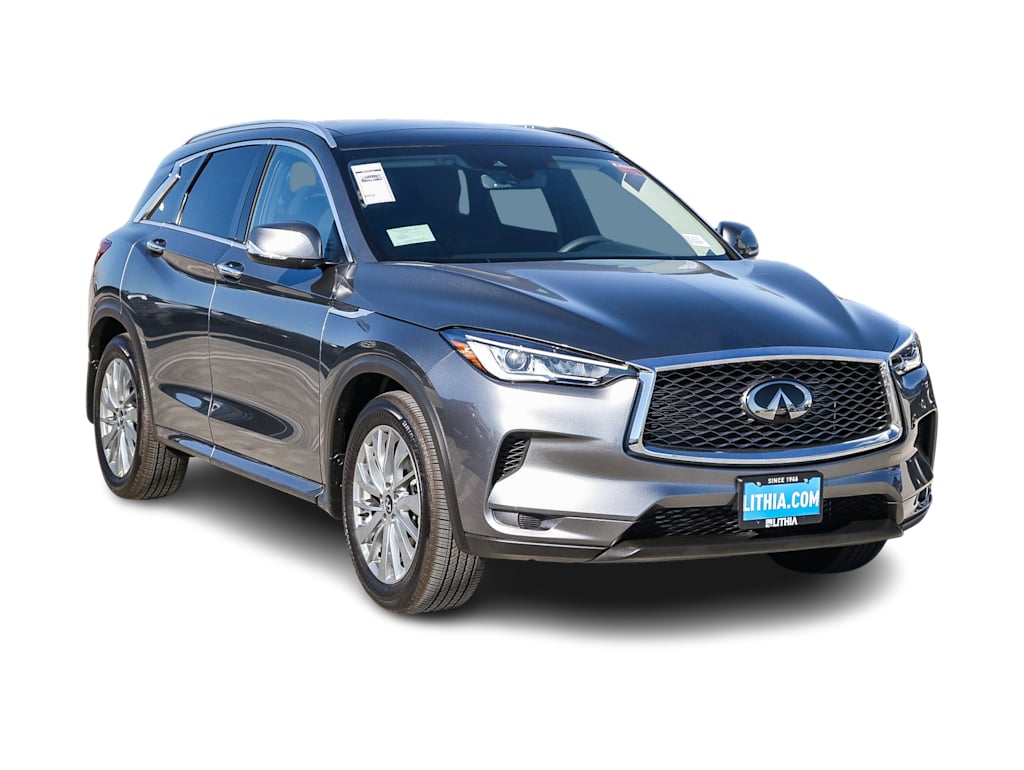 Thumbnail: 2025 INFINITI QX50 - 17