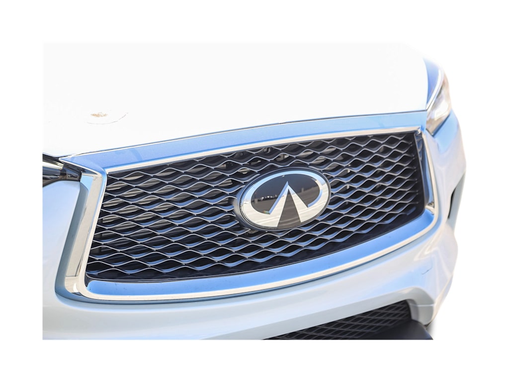 2025 INFINITI QX50 Luxe 17