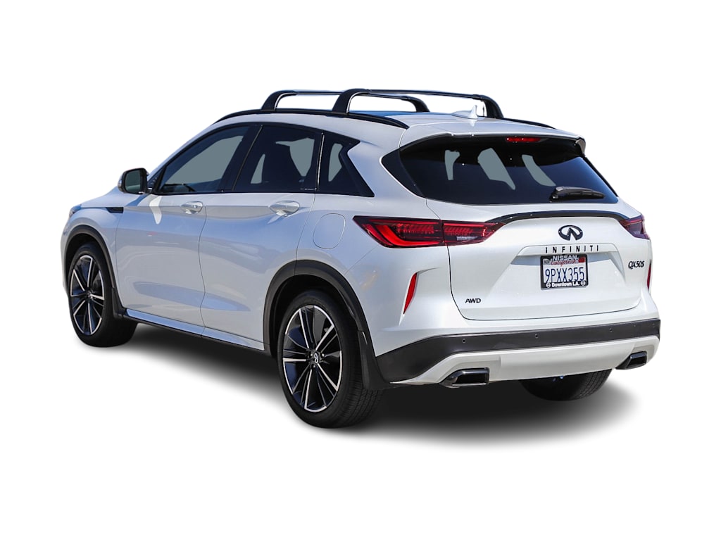 Thumbnail: 2025 INFINITI QX50 - 3