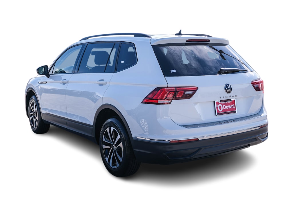 Thumbnail: 2022 Volkswagen Tiguan - 4