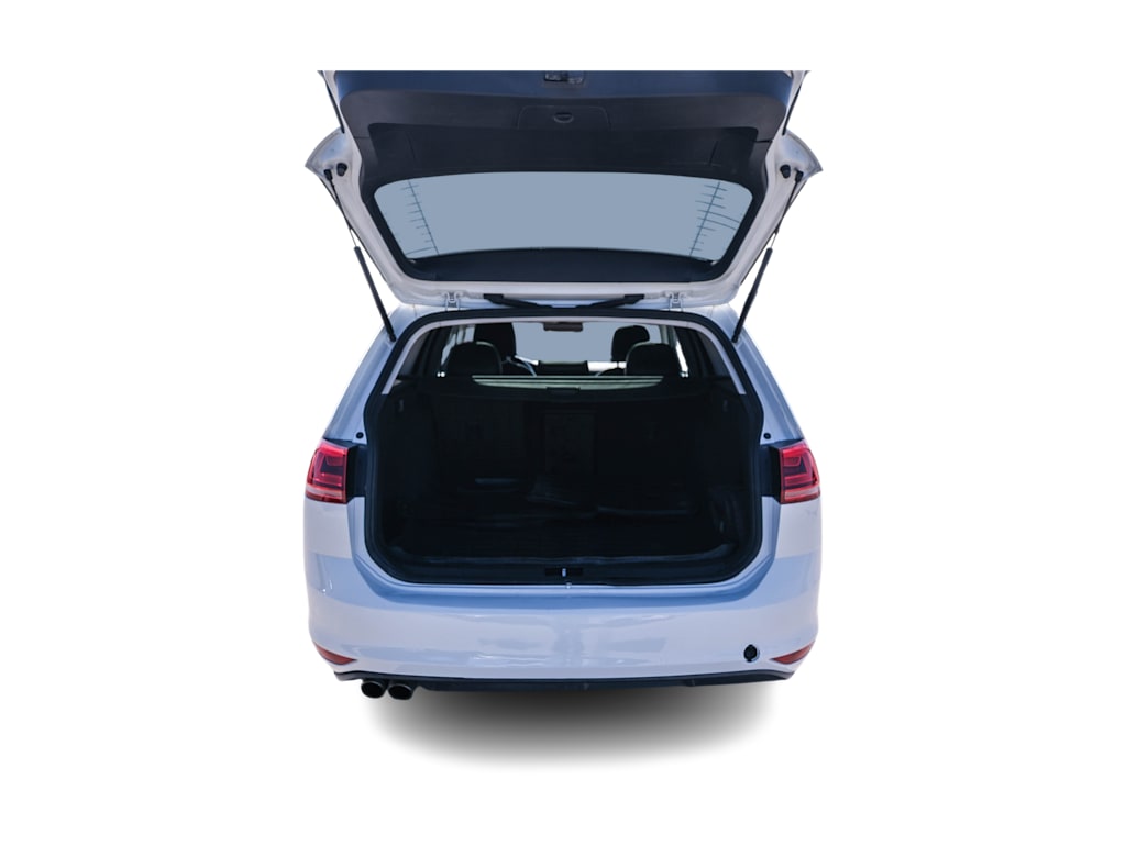 Thumbnail: 2017 Volkswagen Golf - 14