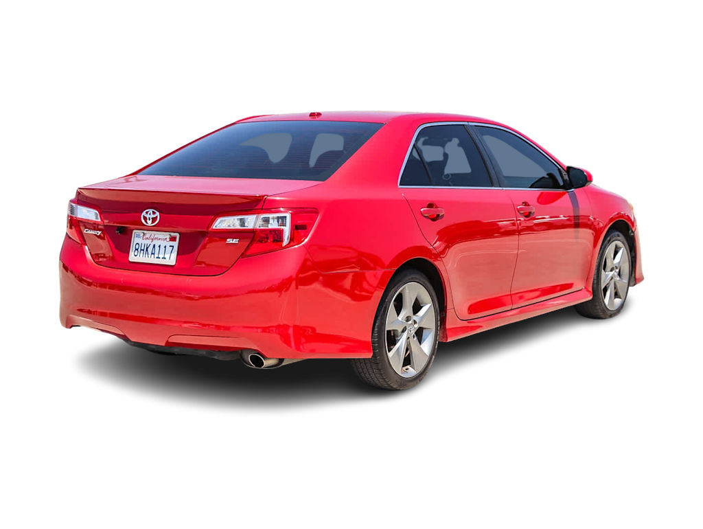 Thumbnail: 2012 Toyota Camry - 15