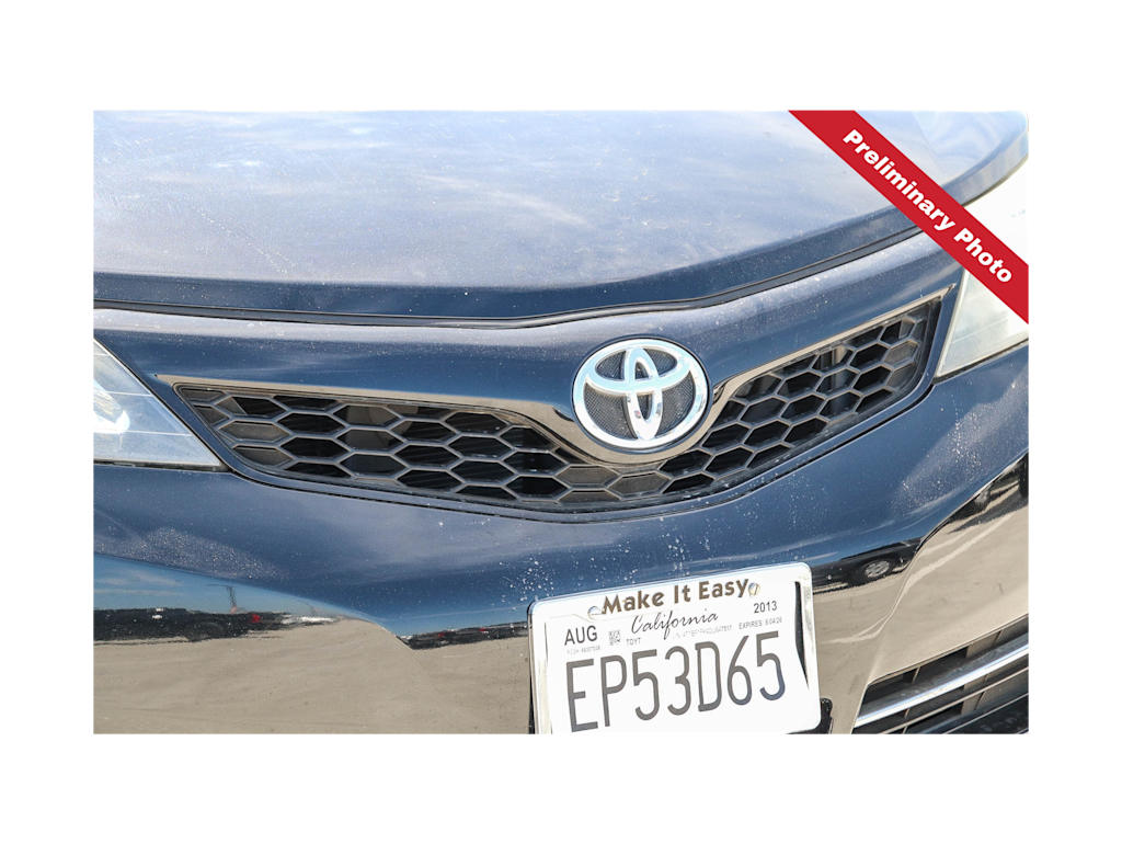 Thumbnail: 2013 Toyota Camry - 15