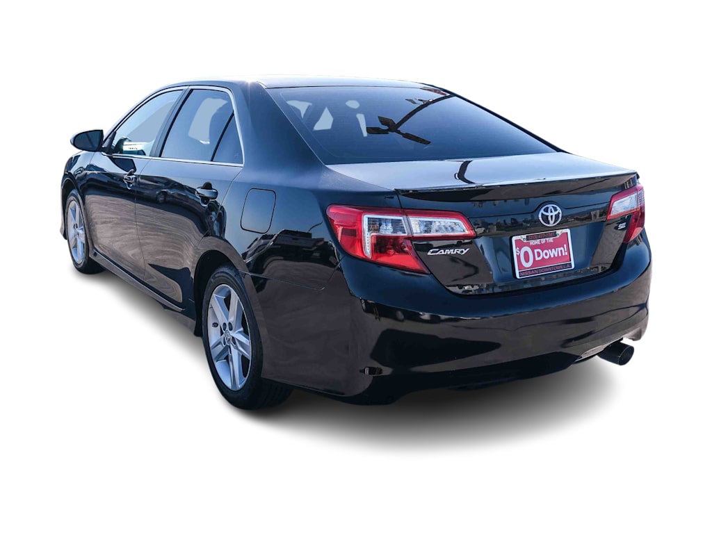 Thumbnail: 2013 Toyota Camry - 4