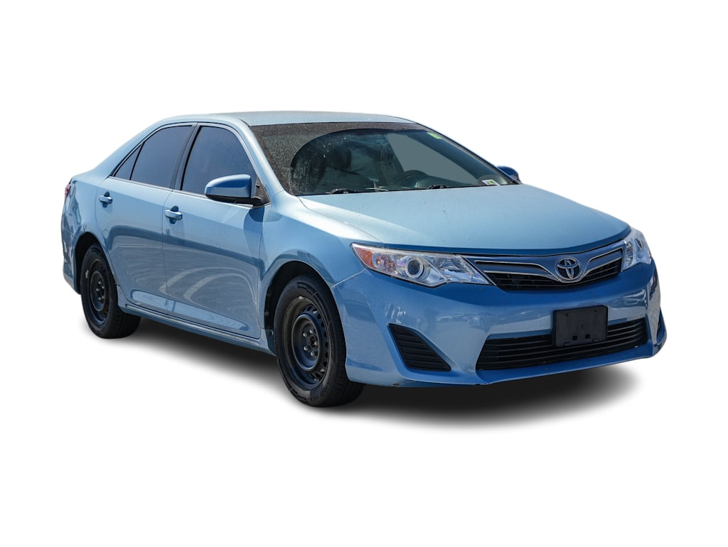 Thumbnail: 2013 Toyota Camry - 14