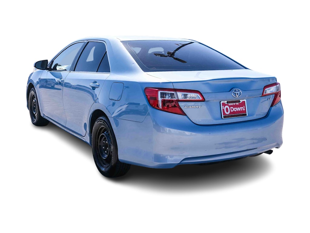 Thumbnail: 2013 Toyota Camry - 4
