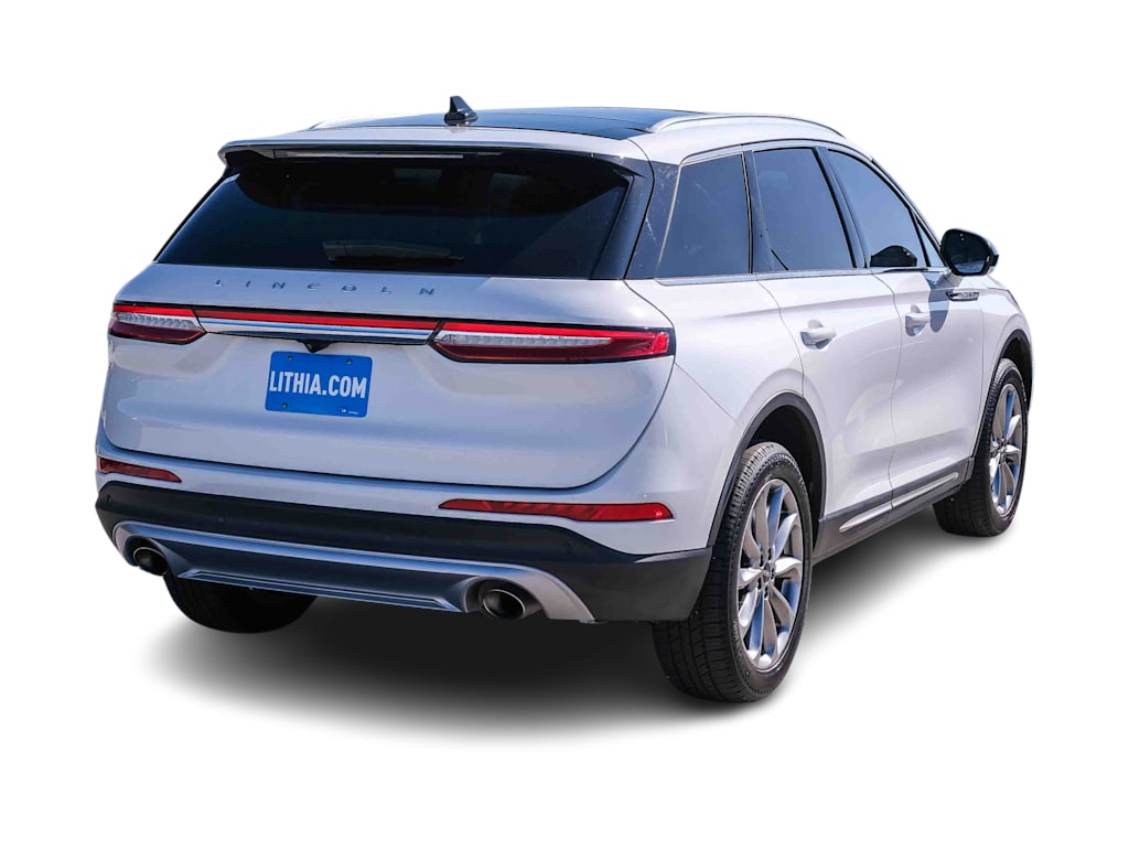Thumbnail: 2021 Lincoln Corsair - 17