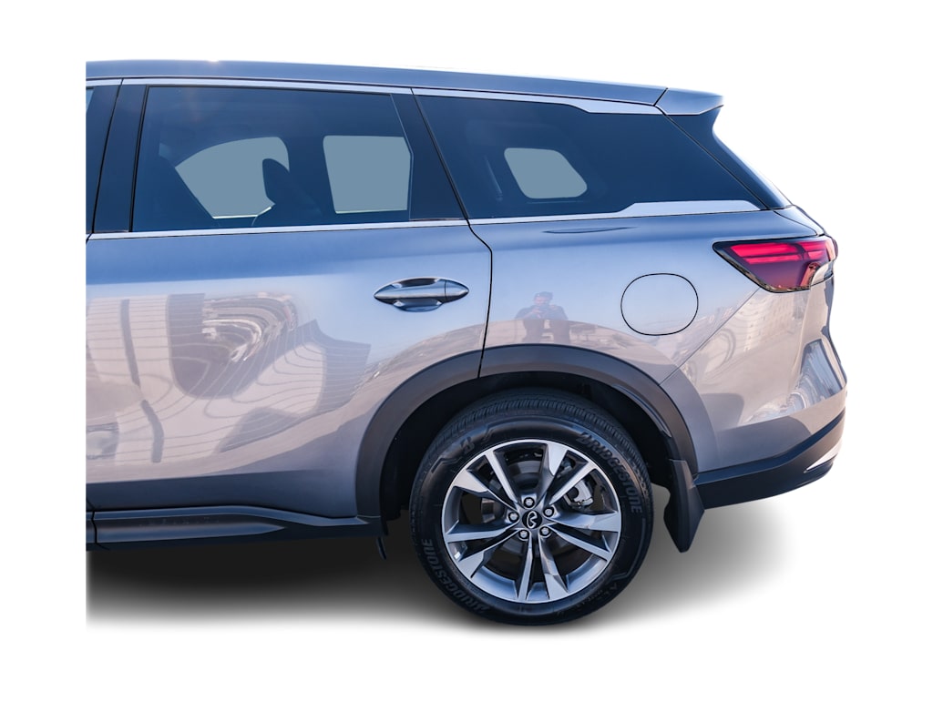 Thumbnail: 2026 INFINITI QX60 - 18
