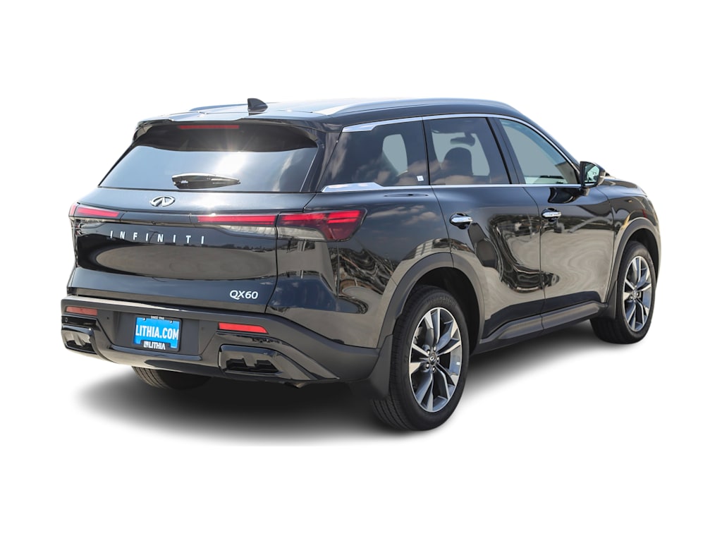 Thumbnail: 2024 INFINITI QX60 - 10
