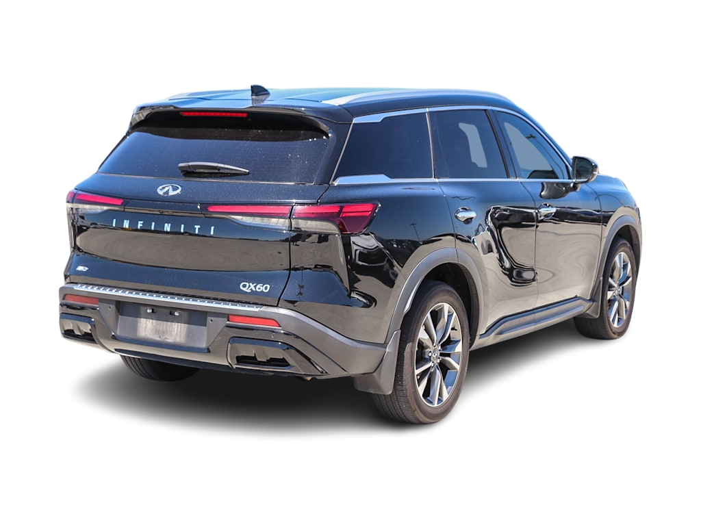 Thumbnail: 2023 INFINITI QX60 - 16