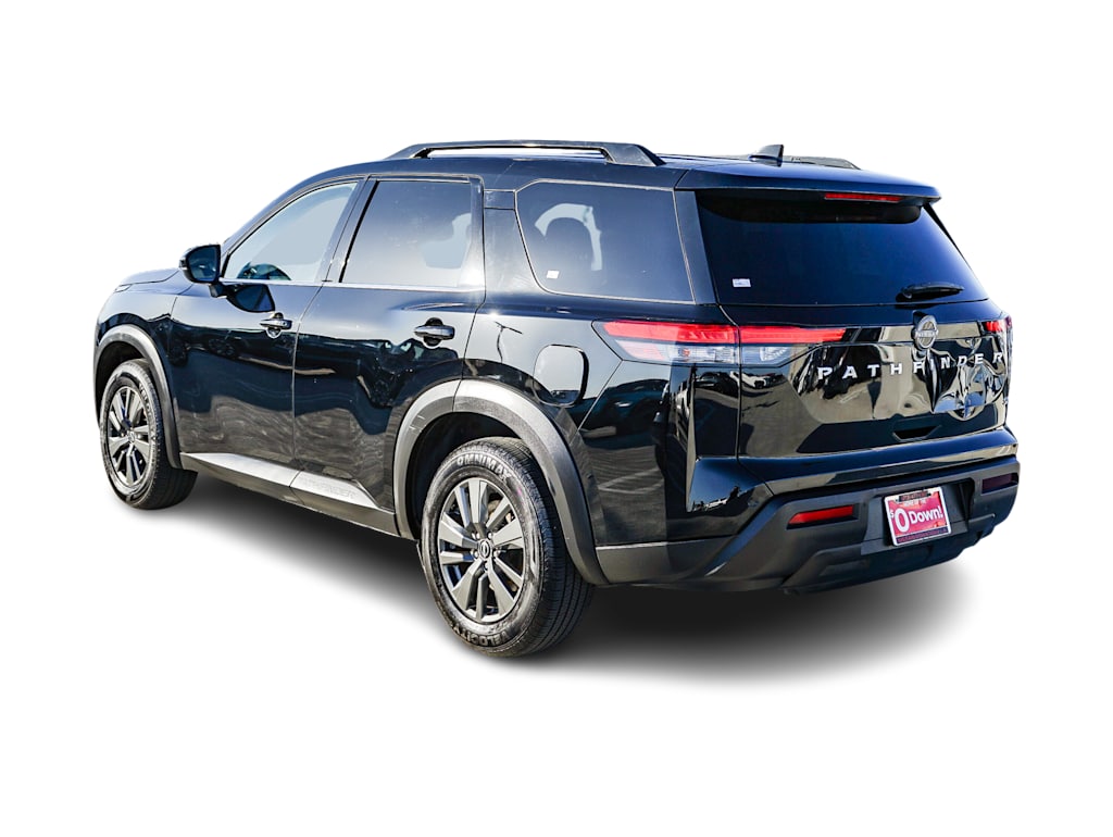 Thumbnail: 2022 Nissan Pathfinder - 3