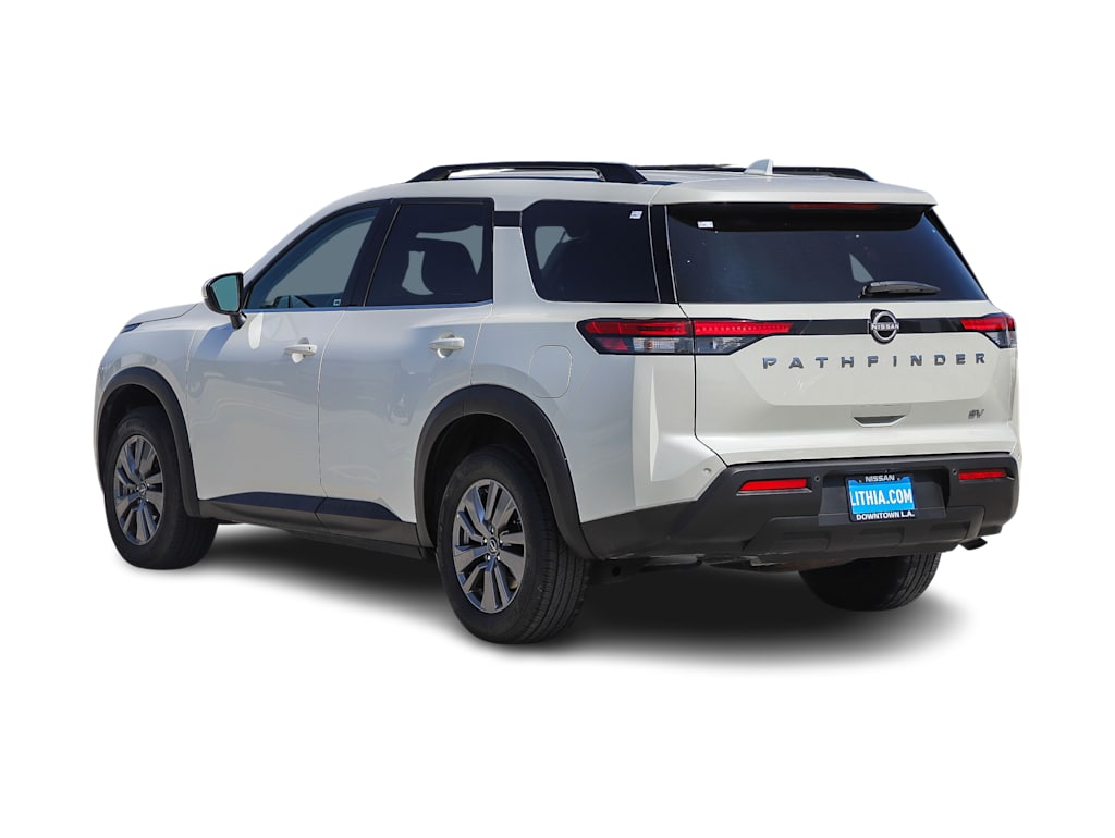 Thumbnail: 2024 Nissan Pathfinder - 3