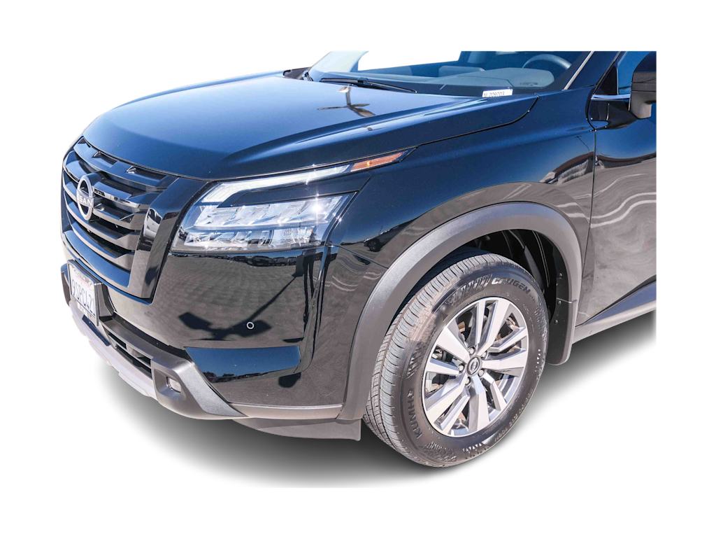 Thumbnail: 2025 Nissan Pathfinder - 20