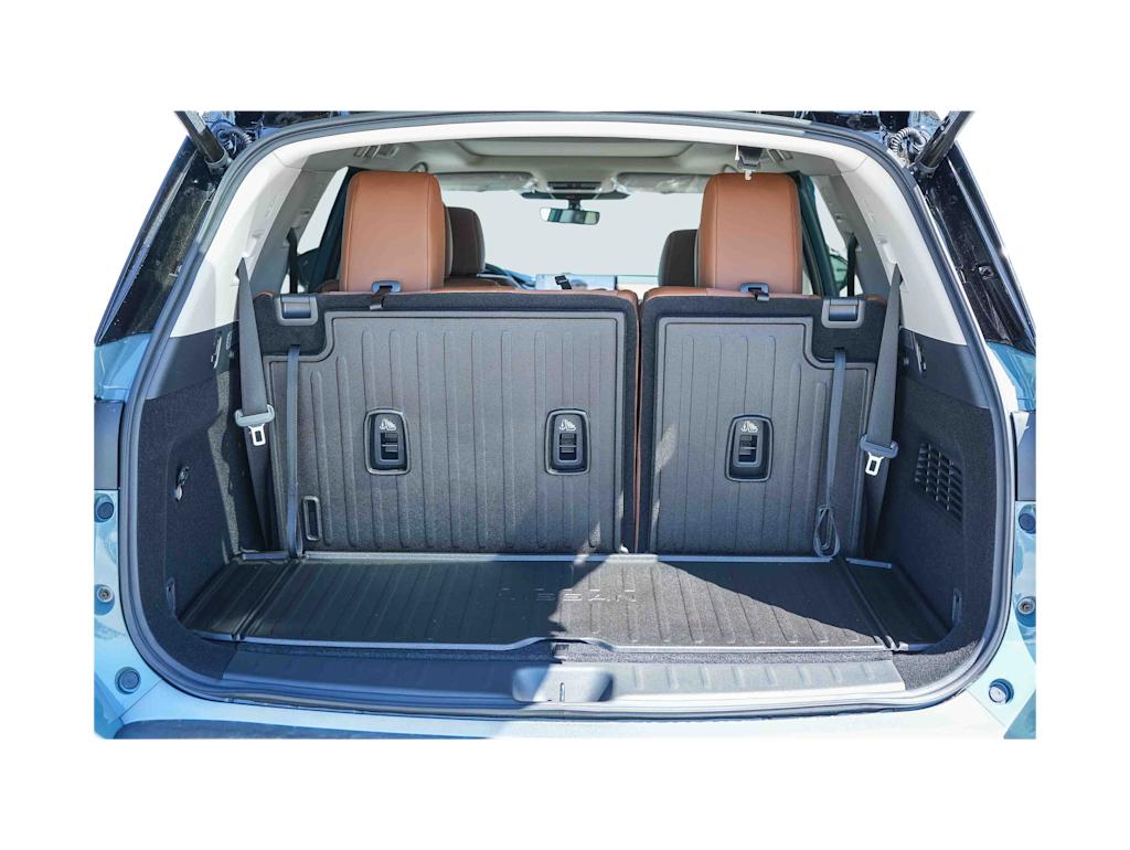 Thumbnail: 2026 Nissan Pathfinder - 16