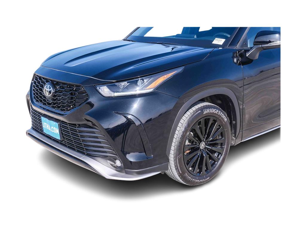 Thumbnail: 2025 Toyota Highlander - 21