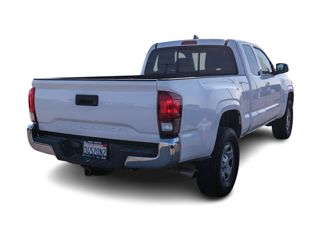 Thumbnail: 2018 Toyota Tacoma - 13