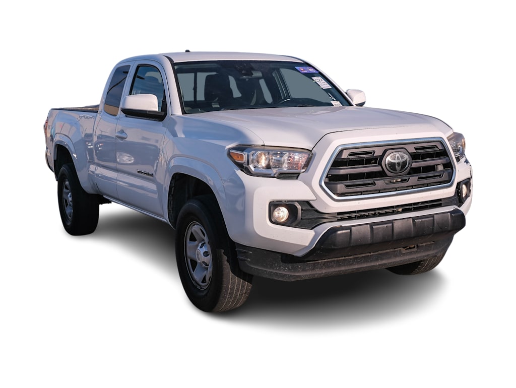 Thumbnail: 2018 Toyota Tacoma - 12
