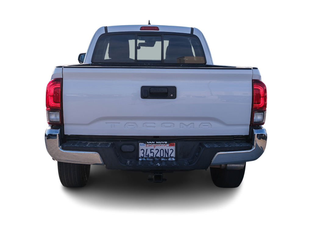 Thumbnail: 2018 Toyota Tacoma - 4
