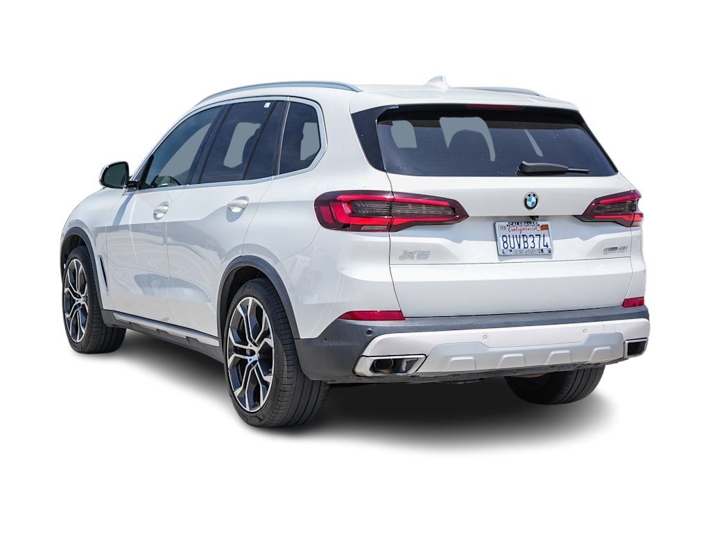 Thumbnail: 2021 BMW X5 - 3