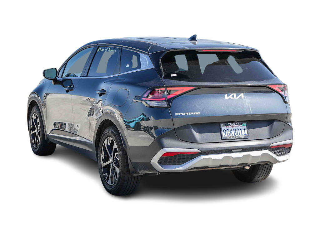Thumbnail: 2023 Kia Sportage - 3