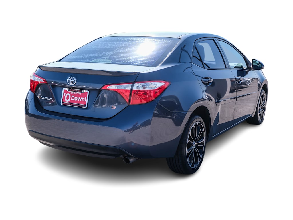 Thumbnail: 2016 Toyota Corolla - 18