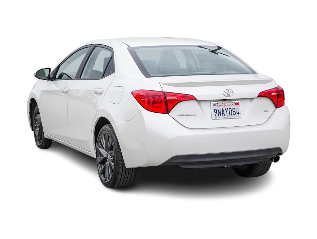 Thumbnail: 2018 Toyota Corolla - 3