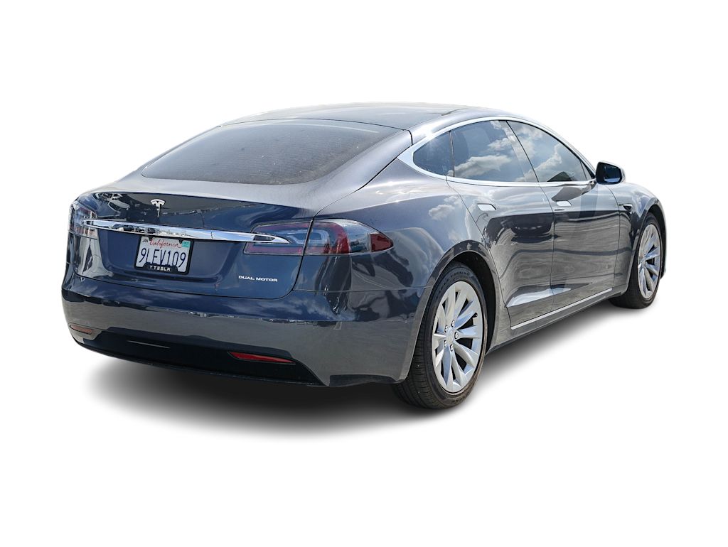 Thumbnail: 2020 Tesla Model S - 13