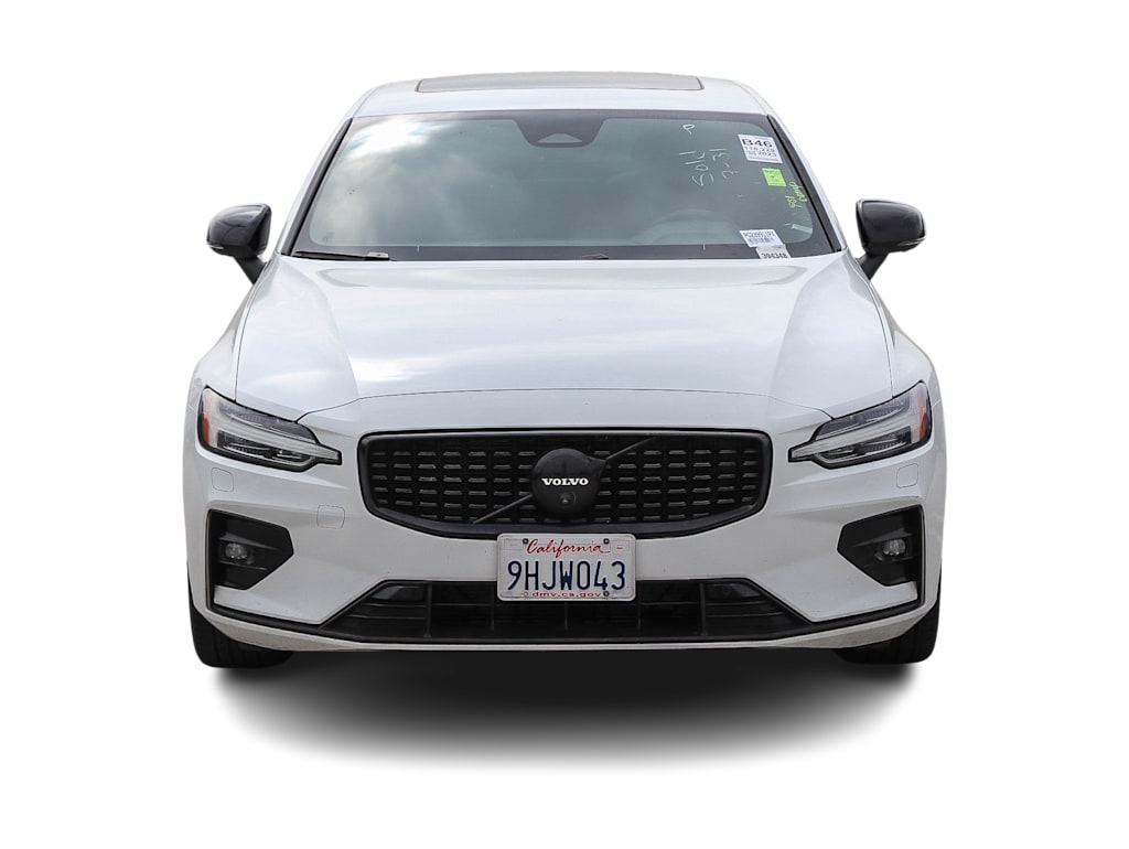 Thumbnail: 2023 Volvo S60 - 5