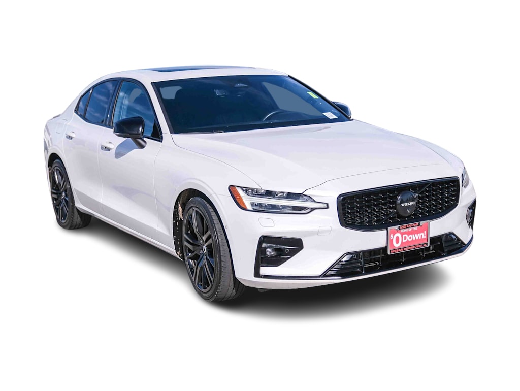 Thumbnail: 2023 Volvo S60 - 14