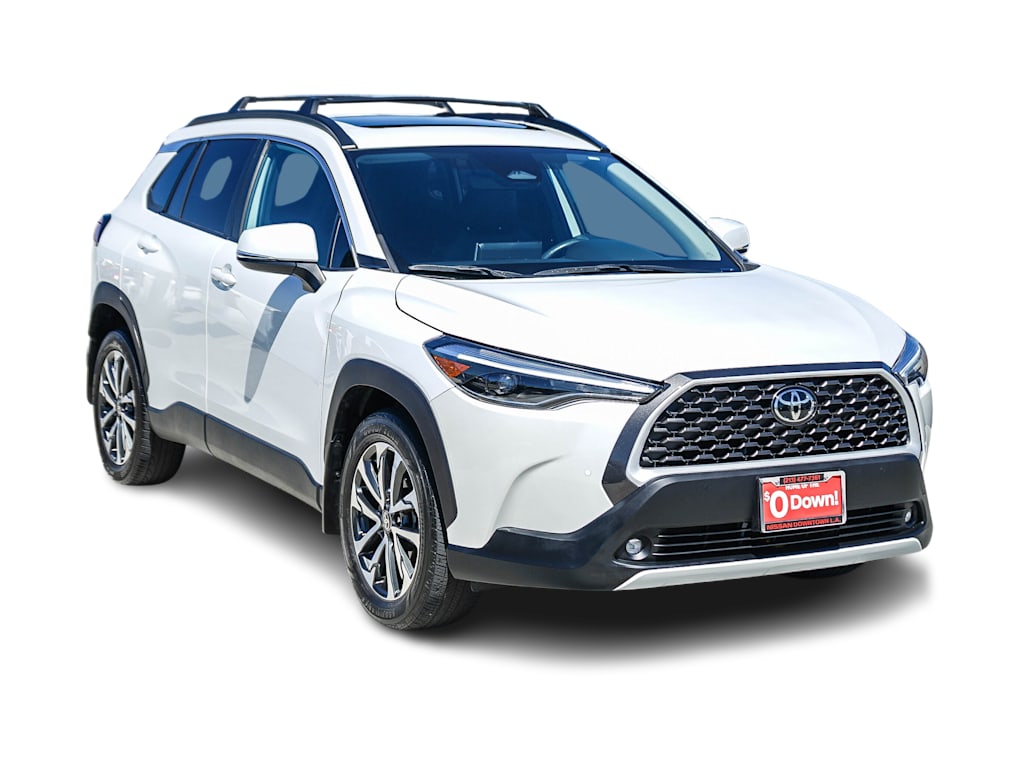 Thumbnail: 2023 Toyota Corolla Cross - 18