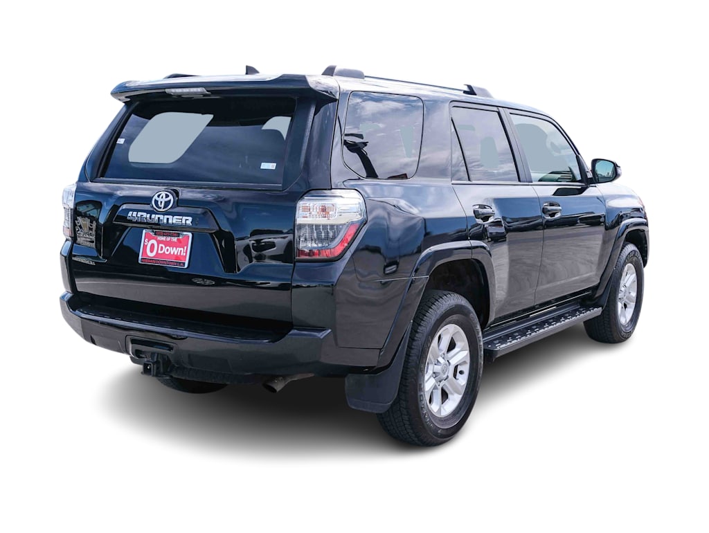 Thumbnail: 2024 Toyota 4Runner - 17
