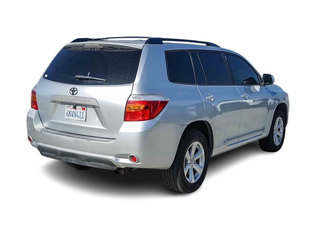 Thumbnail: 2010 Toyota Highlander - 15
