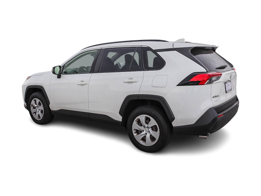 Thumbnail: 2019 Toyota RAV4 - 3