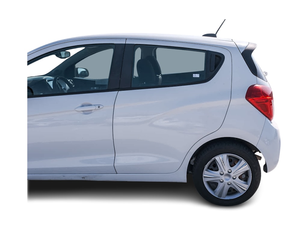 Thumbnail: 2017 Chevrolet Spark - 3