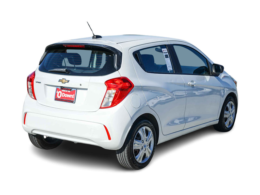Thumbnail: 2017 Chevrolet Spark - 21