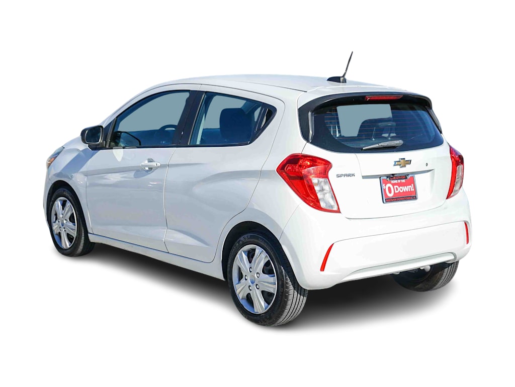 Thumbnail: 2017 Chevrolet Spark - 3