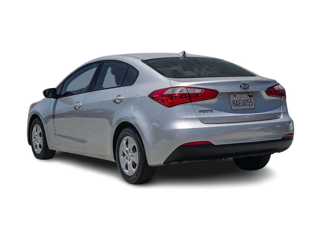 Thumbnail: 2016 Kia Forte - 3