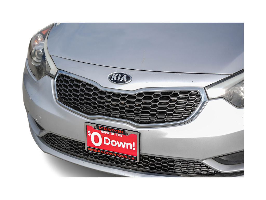 Thumbnail: 2016 Kia Forte - 21