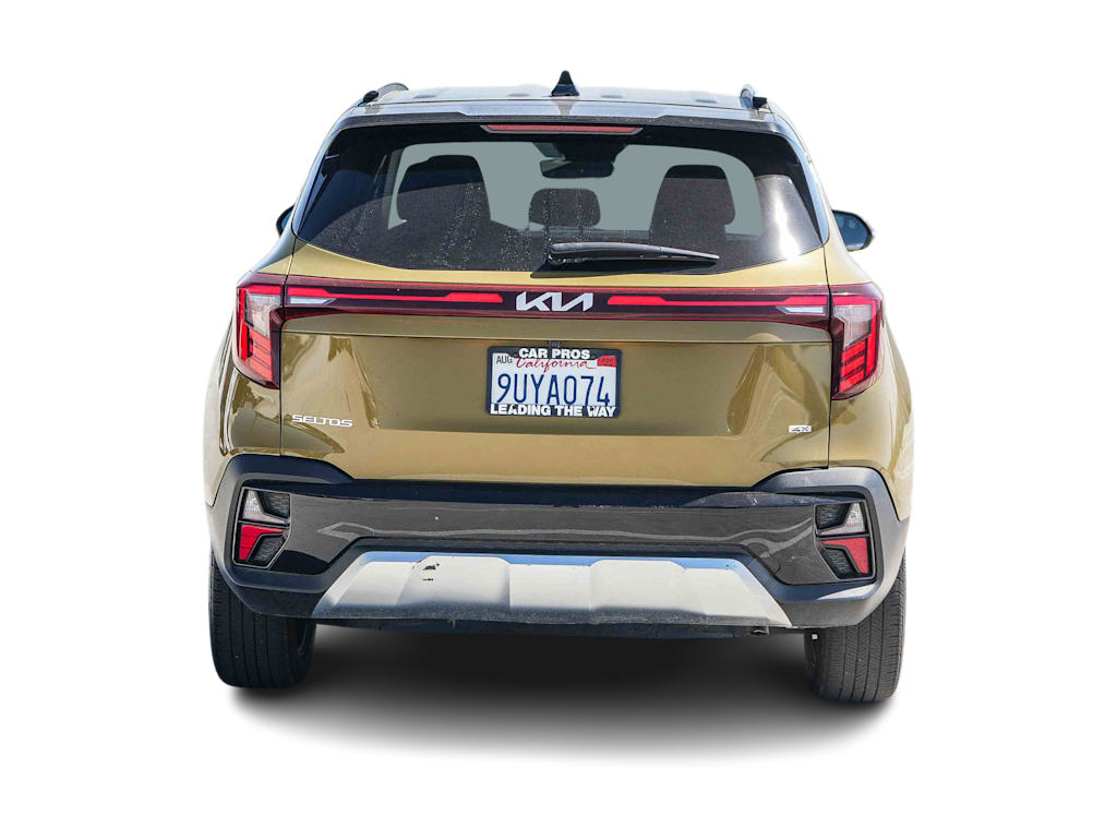 Thumbnail: 2024 Kia Seltos - 4