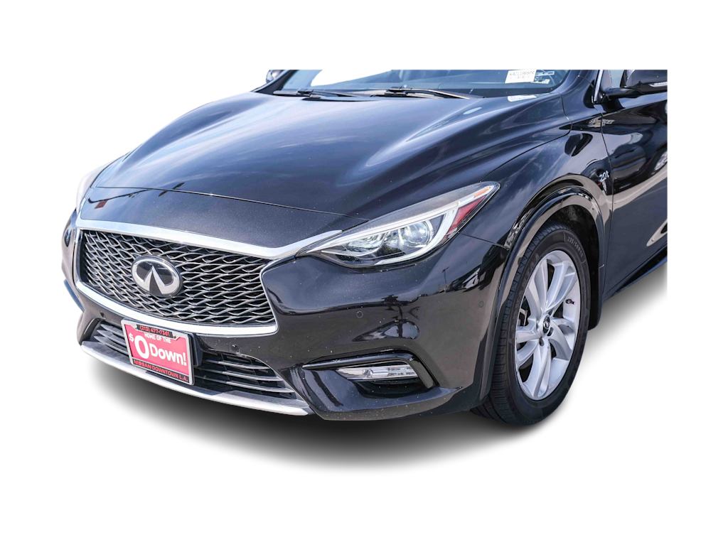 Thumbnail: 2019 INFINITI QX30 - 18