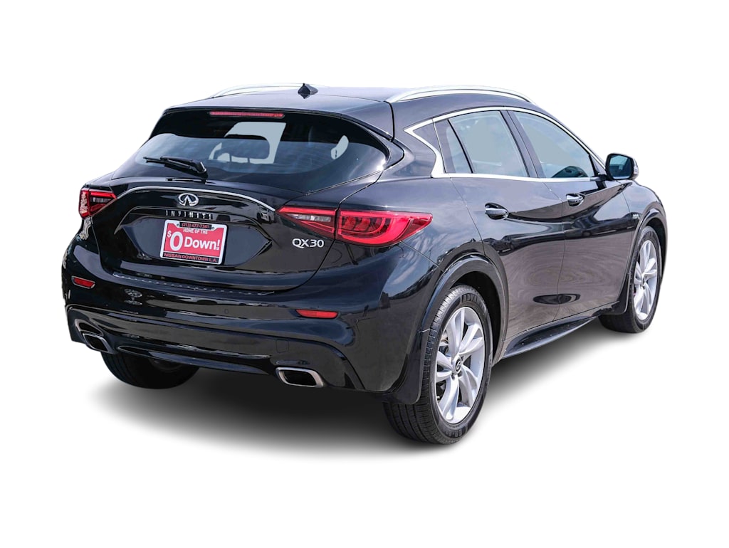 Thumbnail: 2019 INFINITI QX30 - 15
