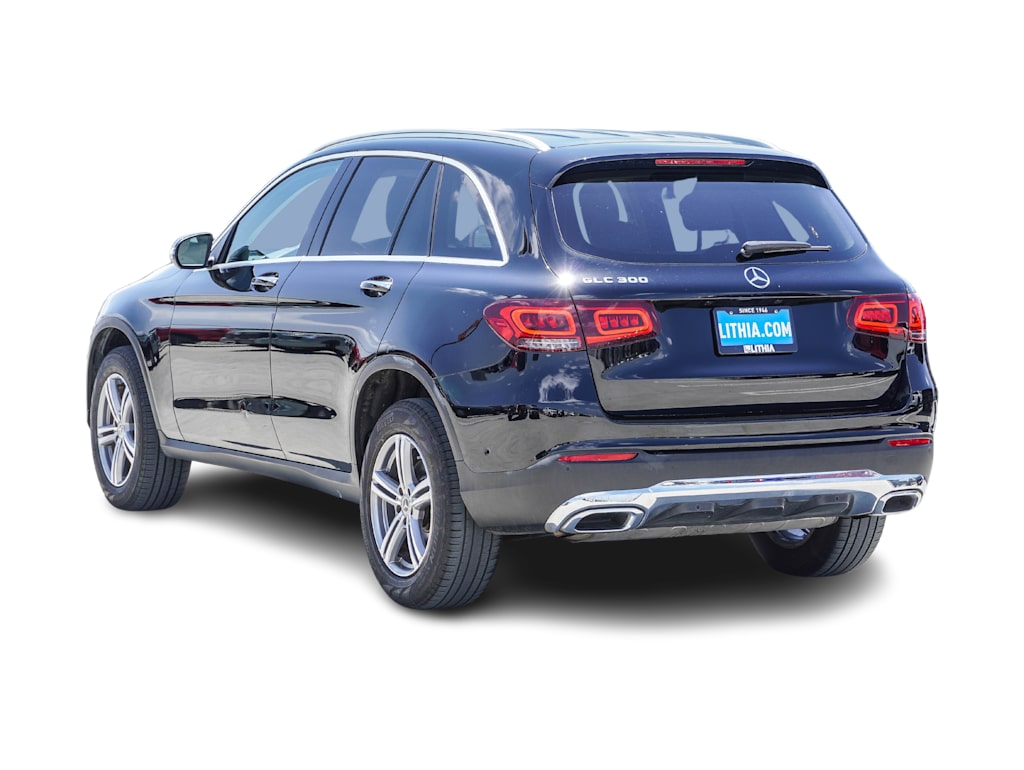 Image 4 of 2021 Mercedes-Benz GLC